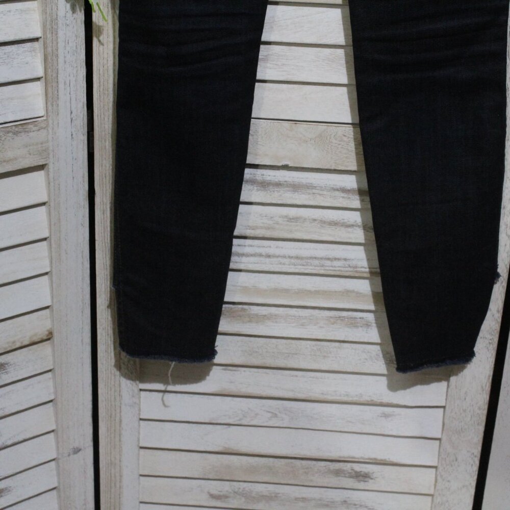 7 For All Mankind Ankle Skinny Frayed Angled Hem Jeans (947) - Picture 6 of 10